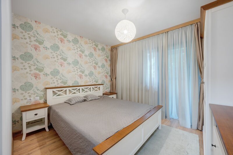 Tineretului, Timpuri Noi