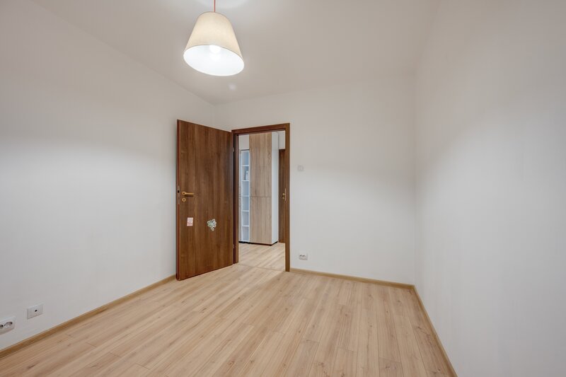 Tineretului, Timpuri Noi