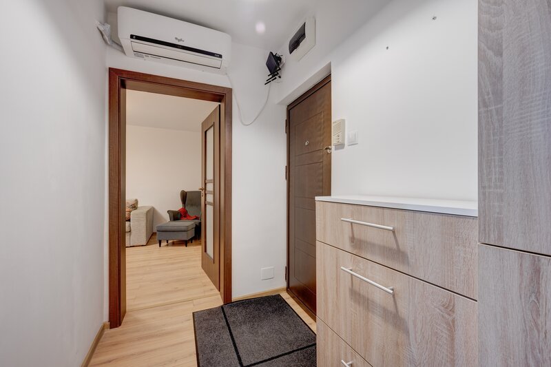 Tineretului, Timpuri Noi