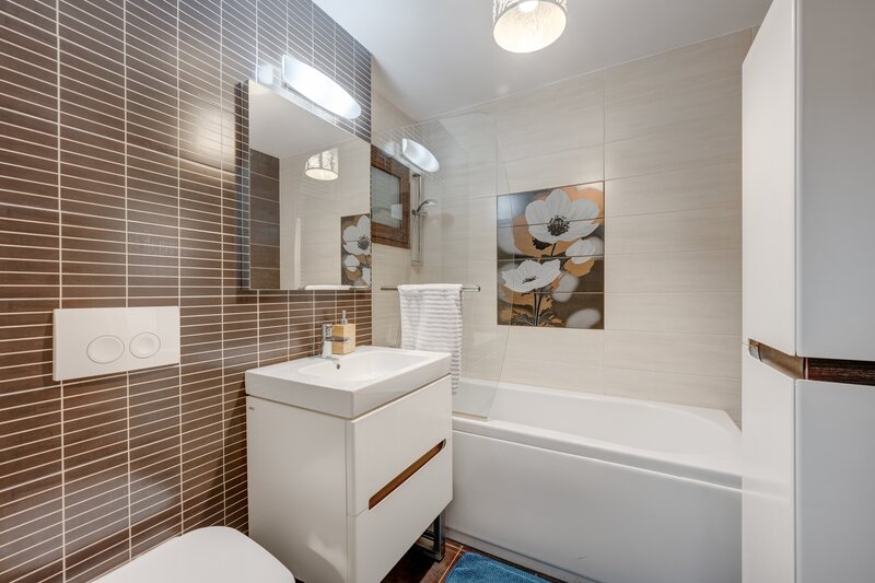 Tineretului, Timpuri Noi